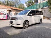 Honda Stepwgn 2012 White for sale