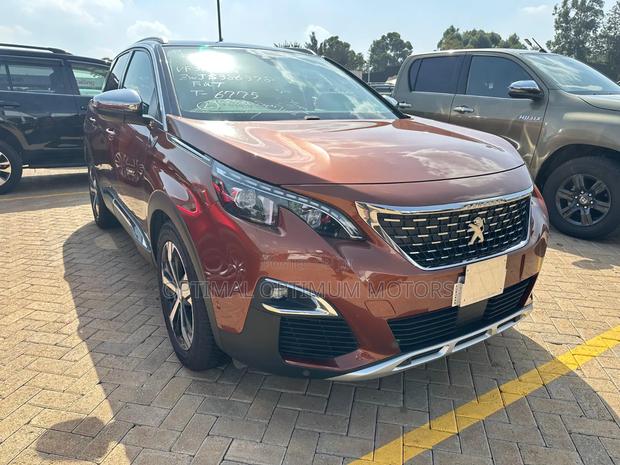 Peugeot 3008 2019 Brown