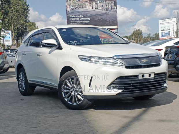 Toyota Harrier 2019