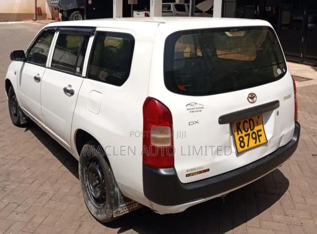 Toyota Probox 2009 White