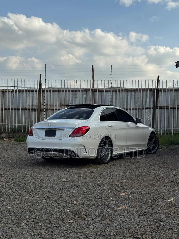 Mercedes-Benz C200 2016 White