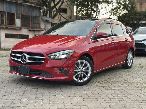 Mercedes-Benz B-Class B180 Petrol 2019 Red