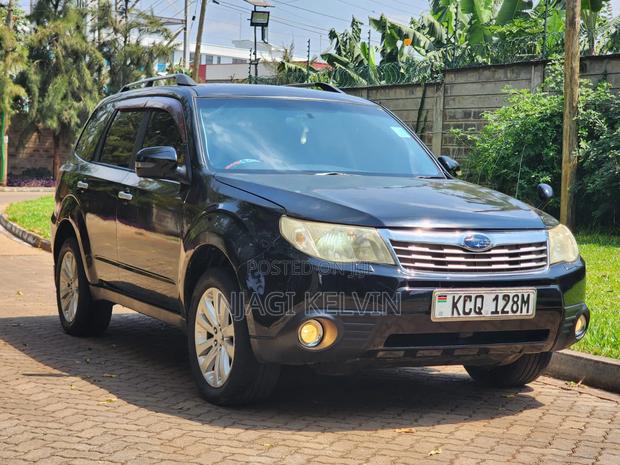 Subaru Outback 2011 Black