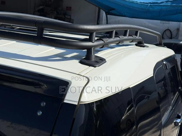 Toyota FJ Cruiser 4x4 Automatic 2012 Black