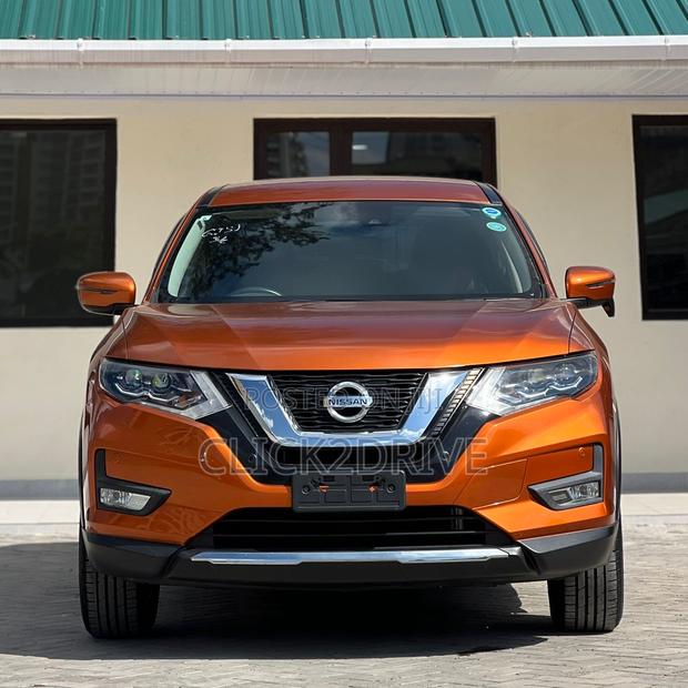 Nissan X-Trail 2.0 Petrol AWD 2019 Orange