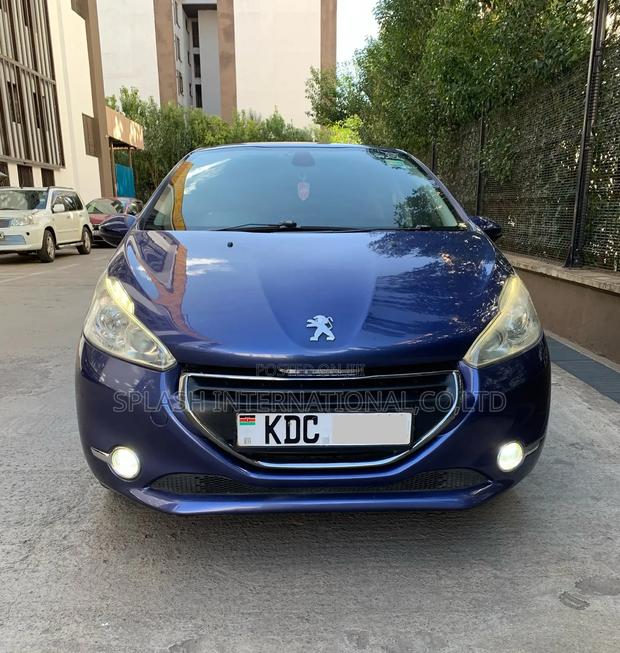 Peugeot 208 2014 Blue