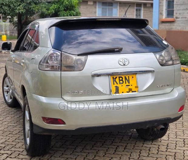 Toyota Harrier 2.4 2006 Silver