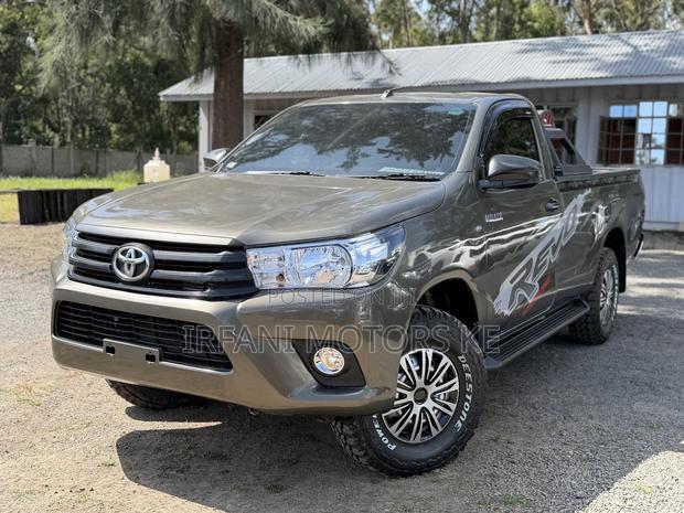Toyota Hilux Revo Single Cab Deisel 2.4 RWD 2019 Brown