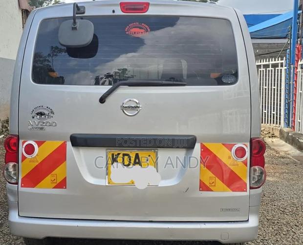 Nissan NV200 2013 Gray