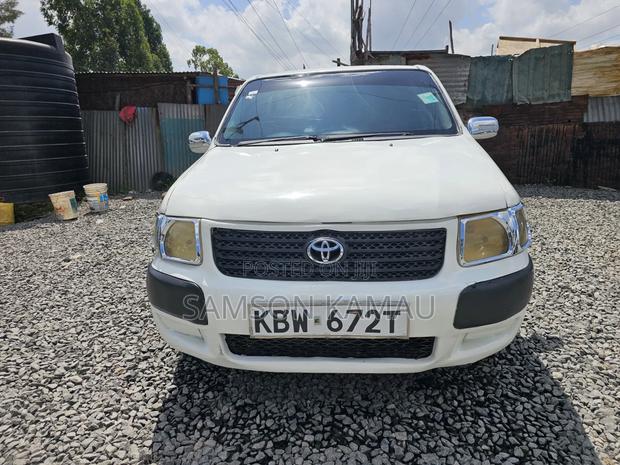 Toyota Succeed 2008 White