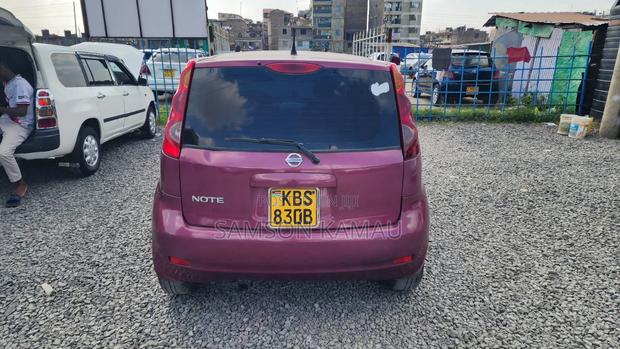Nissan Note 2006 Maroon