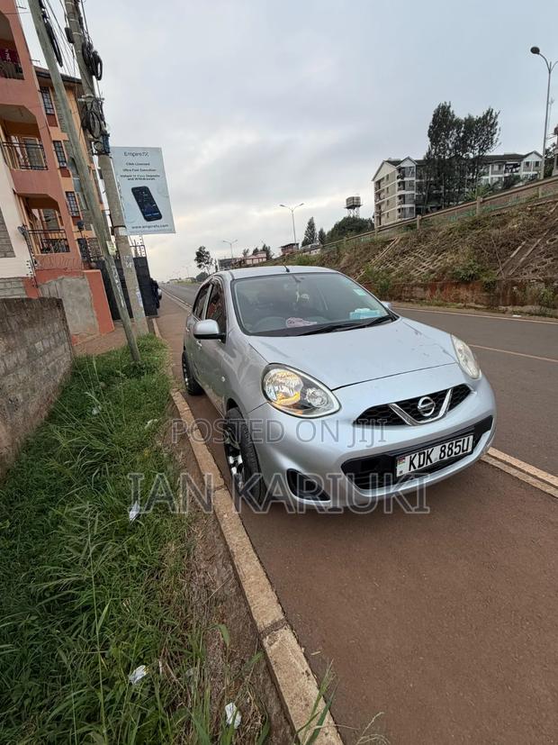 Nissan March 2015 Silver