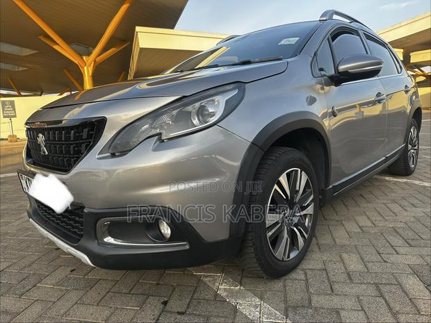 Peugeot 2008 2019 Gray