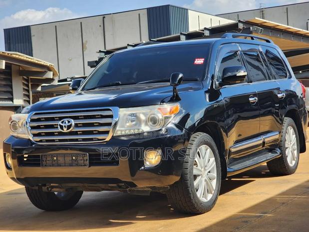 Toyota Land Cruiser 4.6 V8 ZX 2012 Black