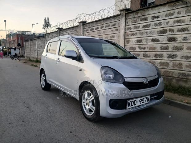 Daihatsu Mira 2014 Silver