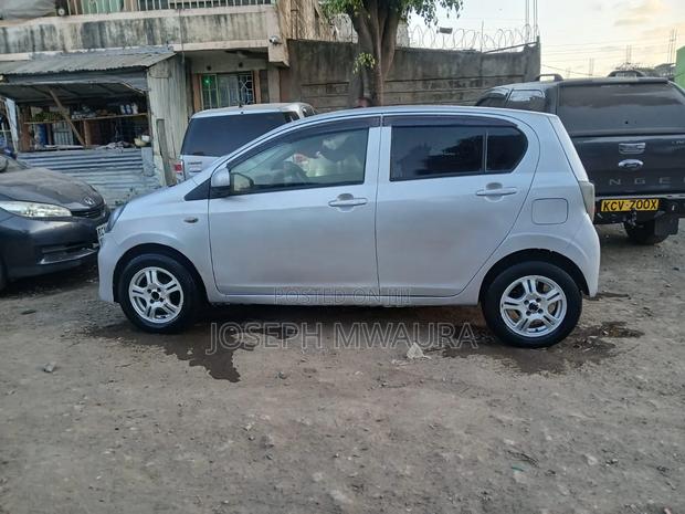 Daihatsu Mira 2014 Silver
