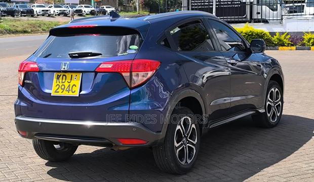 Honda Vezel 2015 Blue