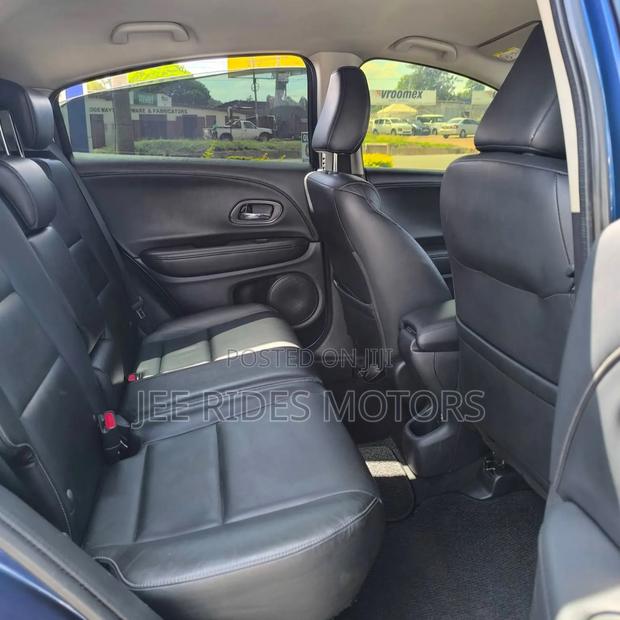 Honda Vezel 2015 Blue