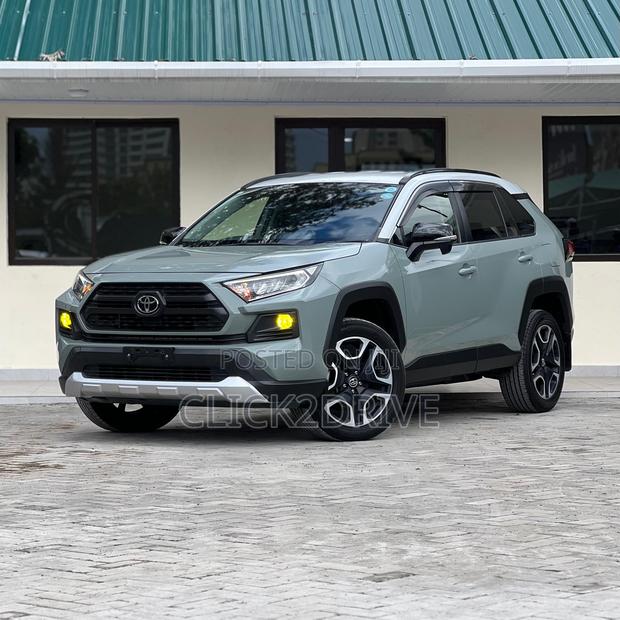 Toyota RAV4 Adventure 2019