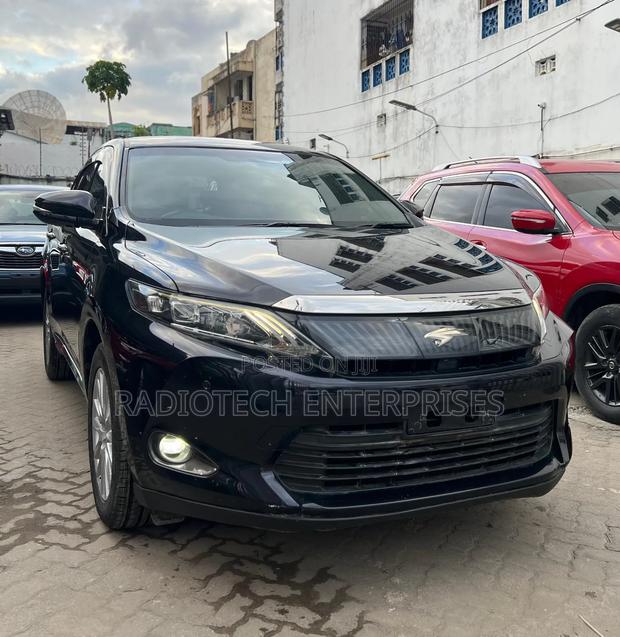 Toyota Harrier 2016 Black
