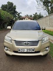 Toyota Vanguard 2012 Gold for sale