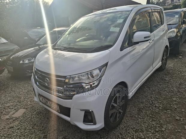 Nissan Dayz 2016 White