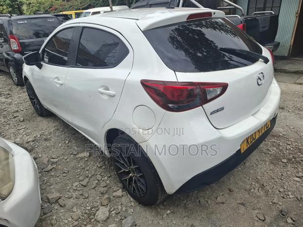 Mazda Demio 2015 White