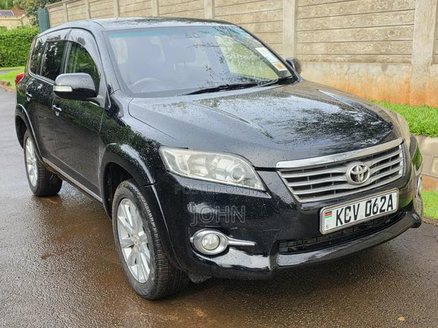 Toyota Vanguard 2012 Matt Black