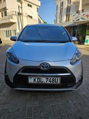 Toyota Sienta 2017 Silver for sale