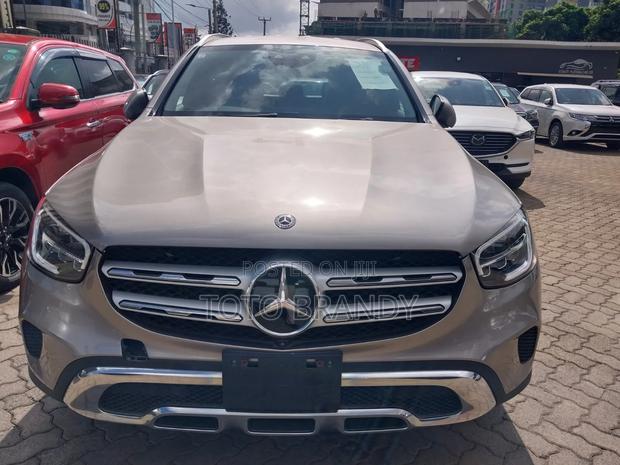Mercedes-Benz GLC-Class 2020 Gold