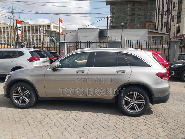 Mercedes-Benz GLC-Class 2020 Gold