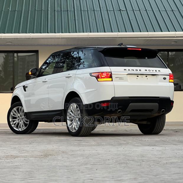 Land Rover Range Rover Sport HSE 4x4 (3.0L 6cyl 8A) 2017 Pearl
