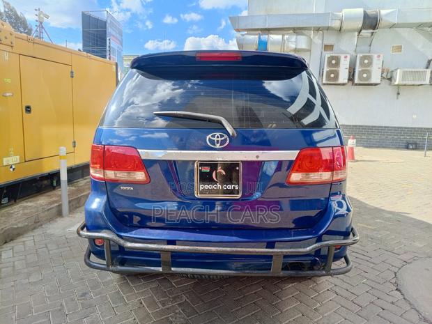 Toyota Fortuner 2008 Blue