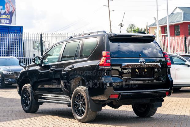 Toyota Land Cruiser Prado 2020 Black