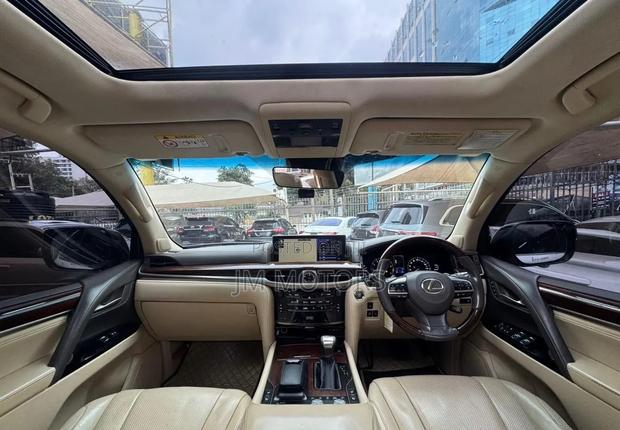 Toyota Land Cruiser 2016 Pearl