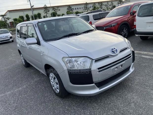Toyota Succeed 2019