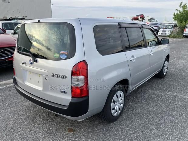 Toyota Succeed 2019
