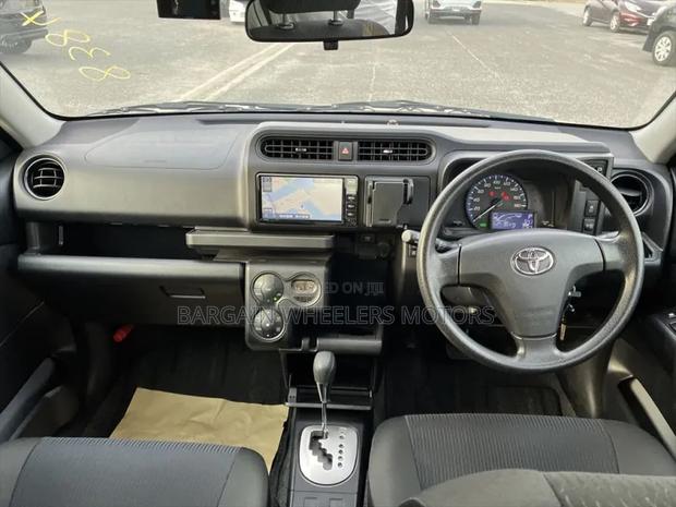 Toyota Succeed 2019
