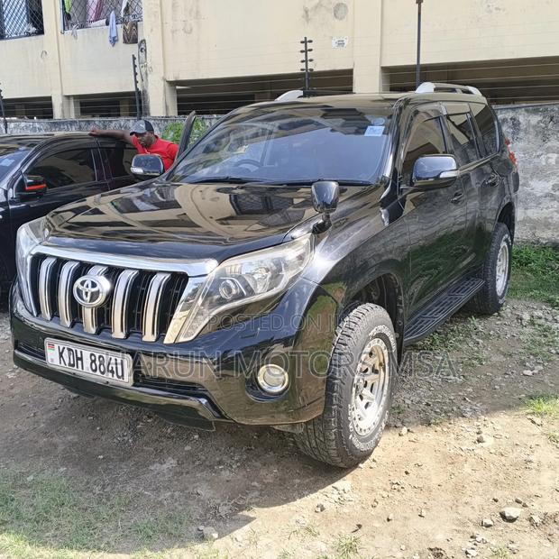 Toyota Land Cruiser Prado 2015 Black