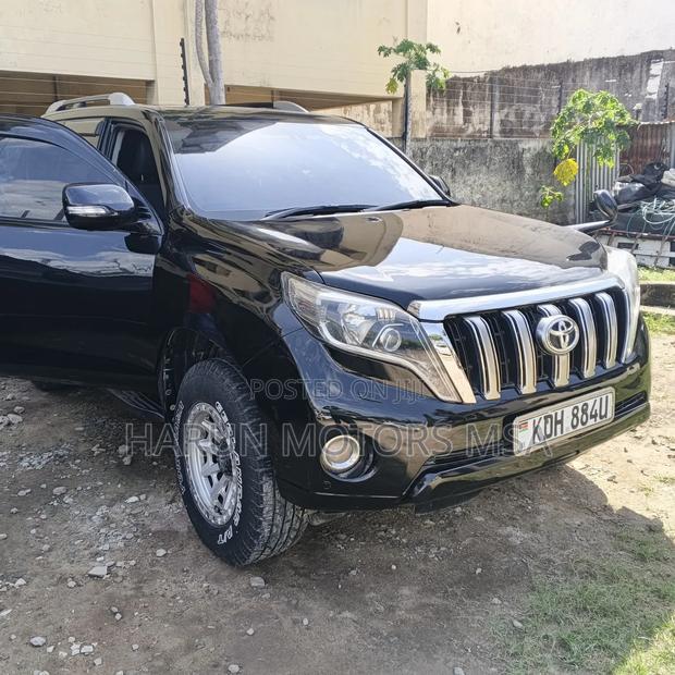 Toyota Land Cruiser Prado 2015 Black