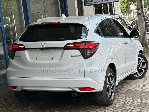 Honda Vezel 2019 Pearl