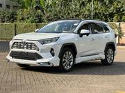 Toyota RAV4 2021 White for sale