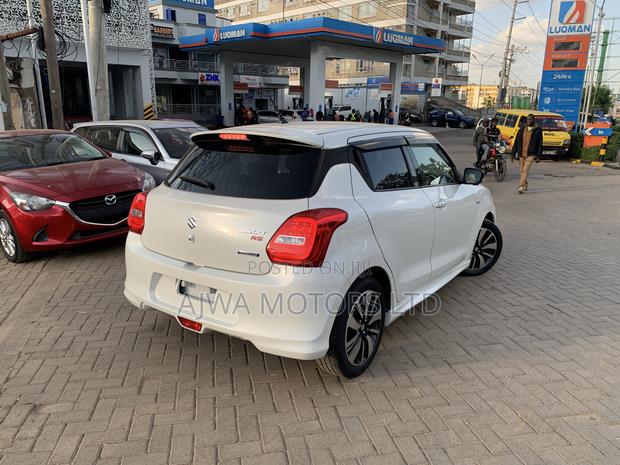 Suzuki Swift RS 2019 White