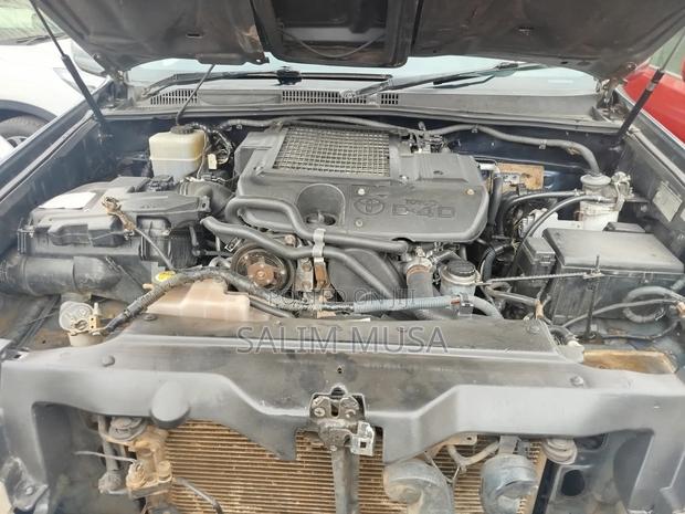 Toyota Land Cruiser Prado 2006 Gray