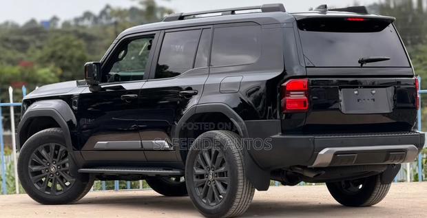 New Toyota Land Cruiser Prado 2024 Matt Black