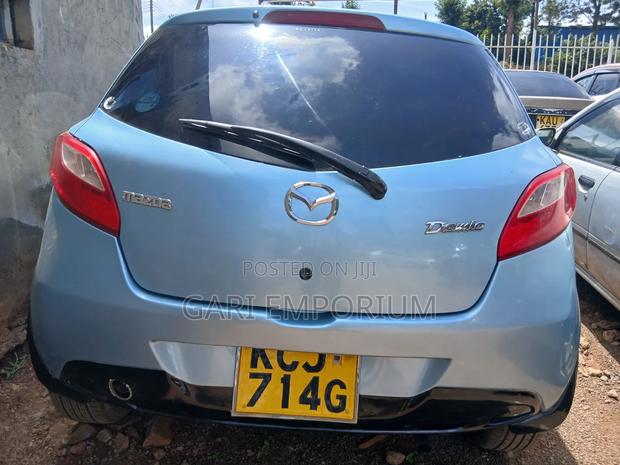 Mazda Demio 2011 Blue