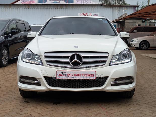 Mercedes-Benz C180 2012 White