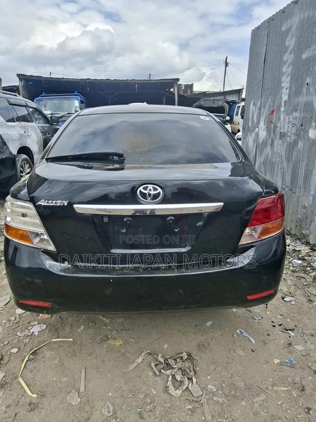 Toyota Allion 2009 Black