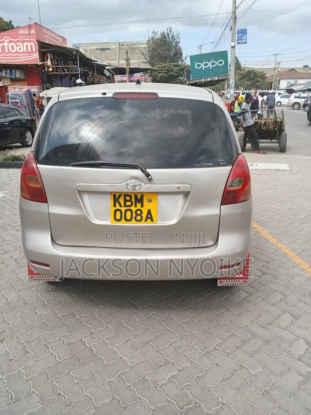 Toyota Corolla Spacio 2005 Beige