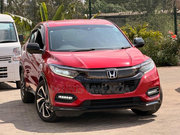 Honda Vezel 2019 Red